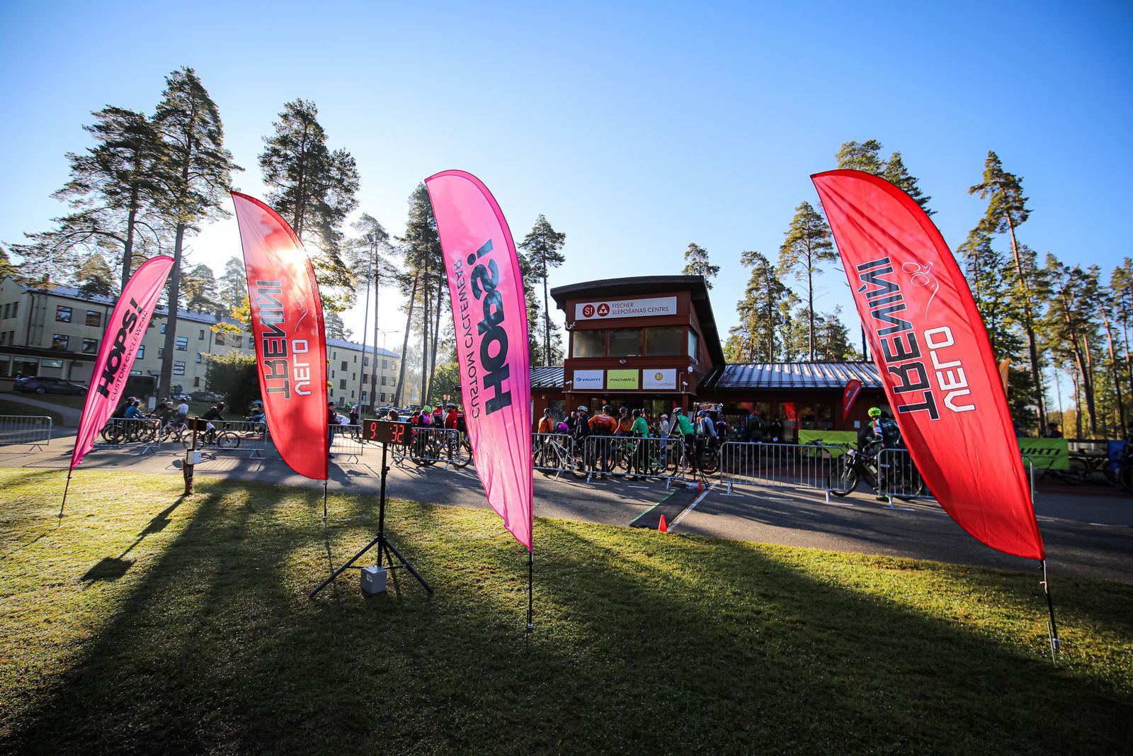 Sacensību centrs